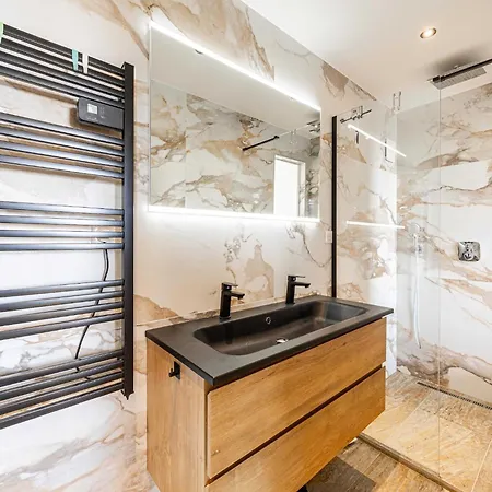 公寓 Modern Flat With Sea View - Ac- 2br- 4p - *