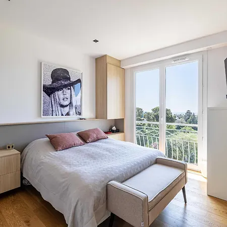 Modern Flat With Sea View - Ac- 2br- 4p - * Cannes